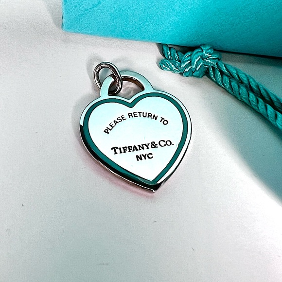 Tiffany & Co. Medium blue border charm. - Picture 4 of 8